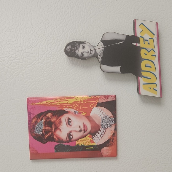 None Other - Audrey Hepburn Magnet Set